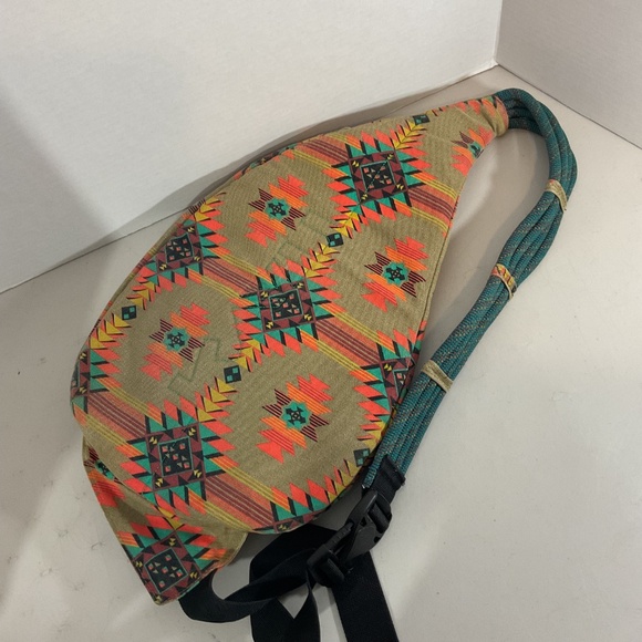 Kavu Rope Sling Crossbody Bag Southwest Aztec Print - Picture 8 of 11